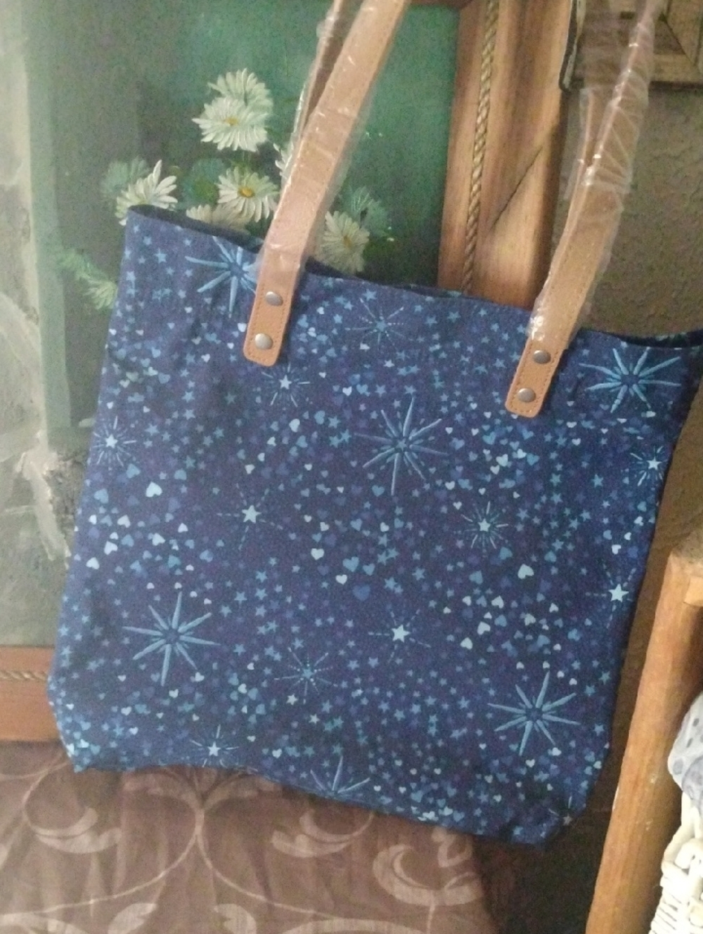 Cath Kidston Navy Star Print Tote with Tan Handles and Green 'DREAM' - Picture 3 of 7